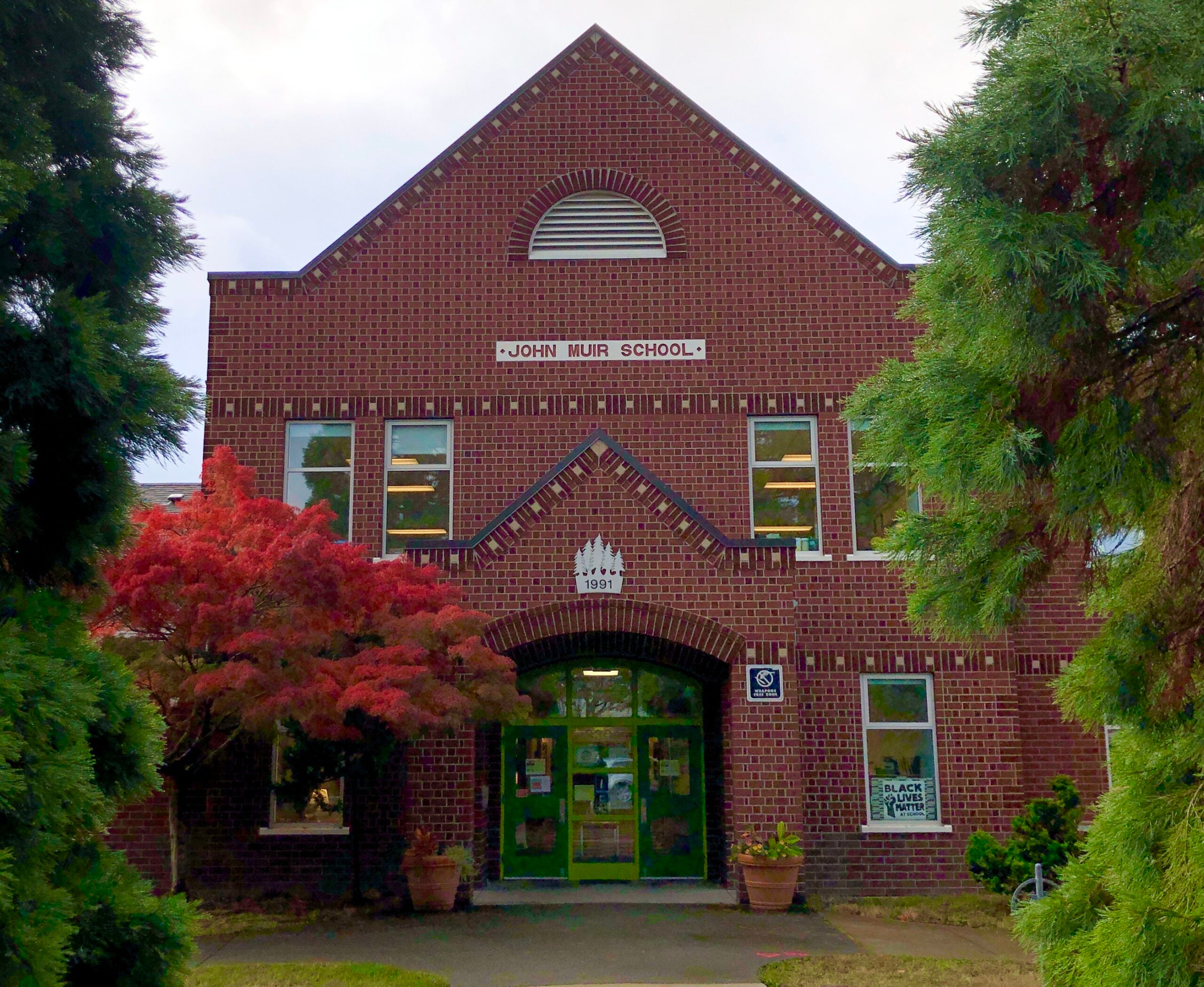 John Muir Elementary building entrance